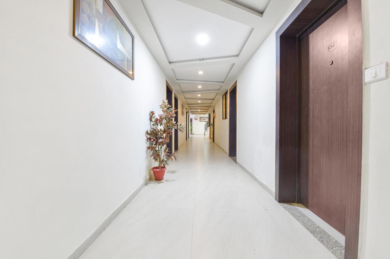 Fabhotel Skyland Ahmedabad Ngoại thất bức ảnh