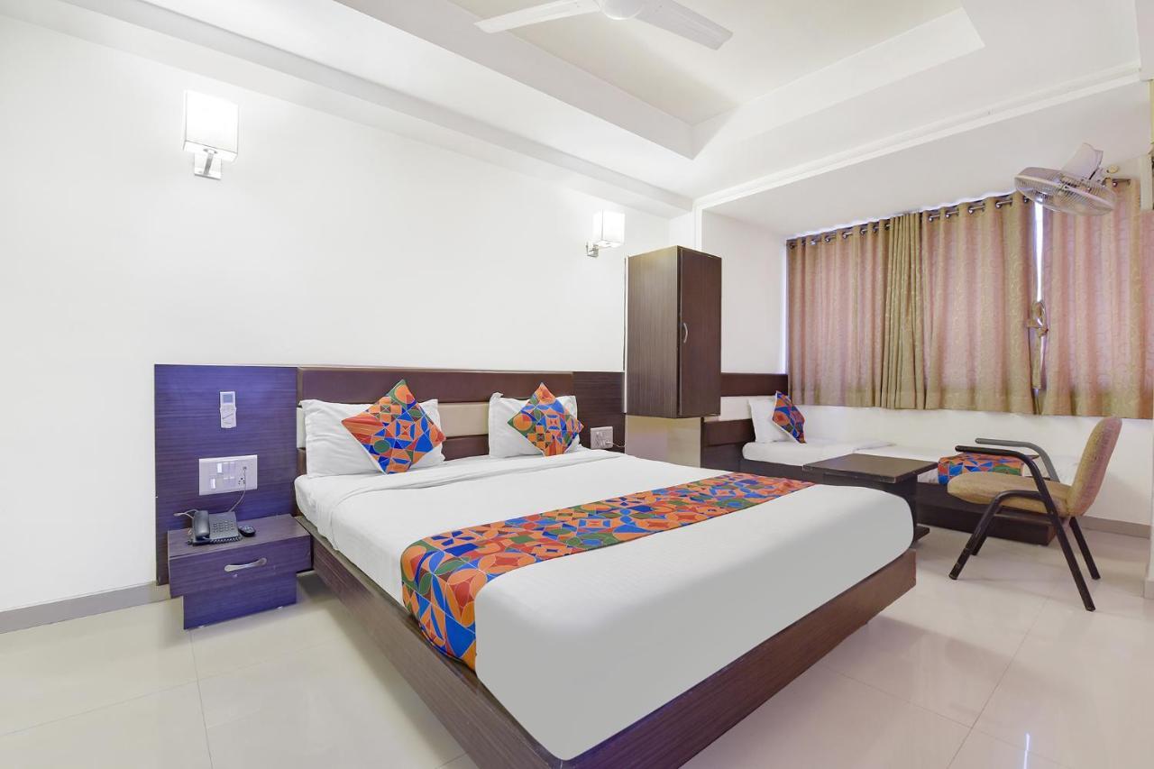 Fabhotel Skyland Ahmedabad Ngoại thất bức ảnh