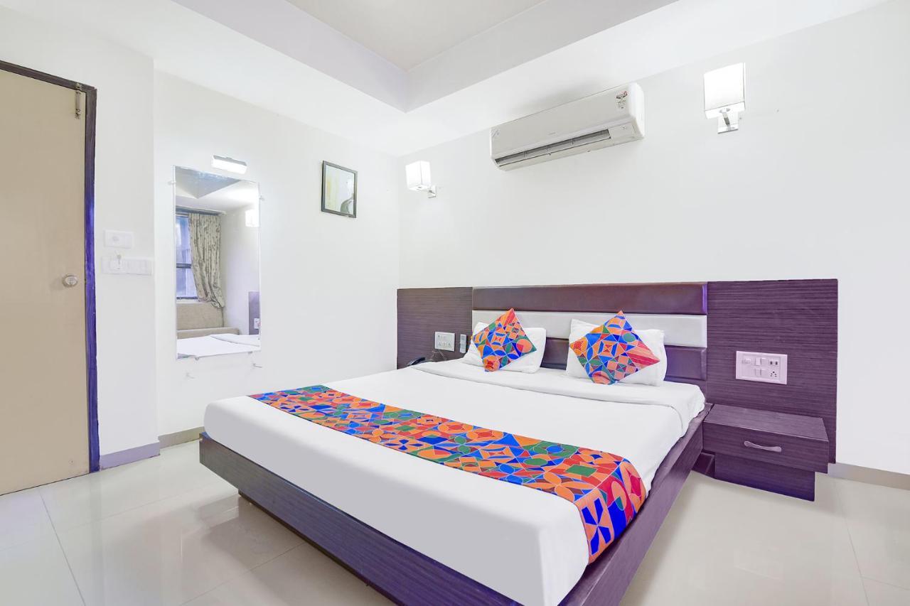 Fabhotel Skyland Ahmedabad Ngoại thất bức ảnh