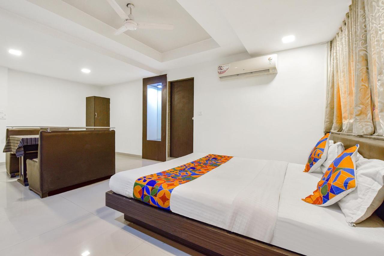 Fabhotel Skyland Ahmedabad Ngoại thất bức ảnh