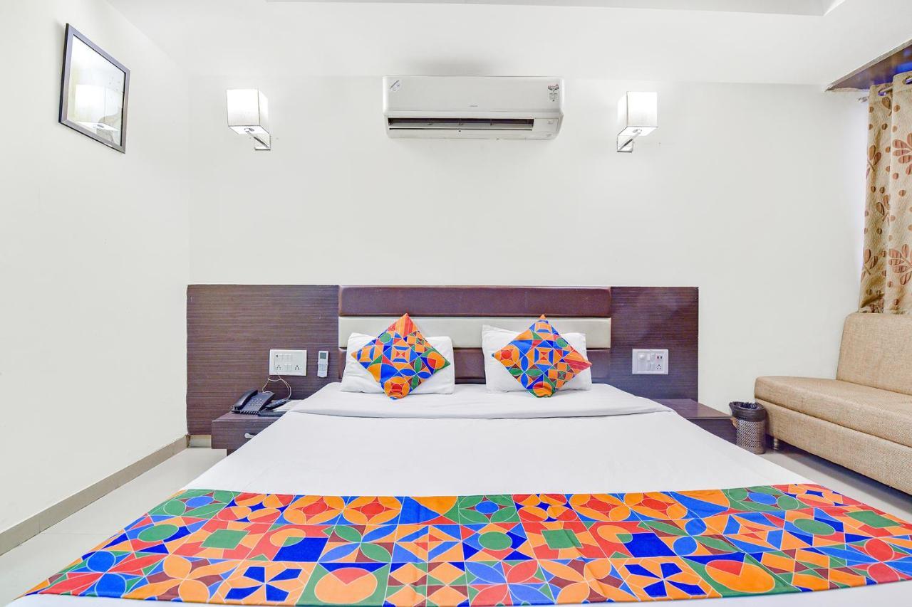 Fabhotel Skyland Ahmedabad Ngoại thất bức ảnh