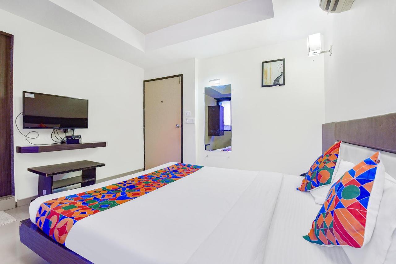 Fabhotel Skyland Ahmedabad Ngoại thất bức ảnh