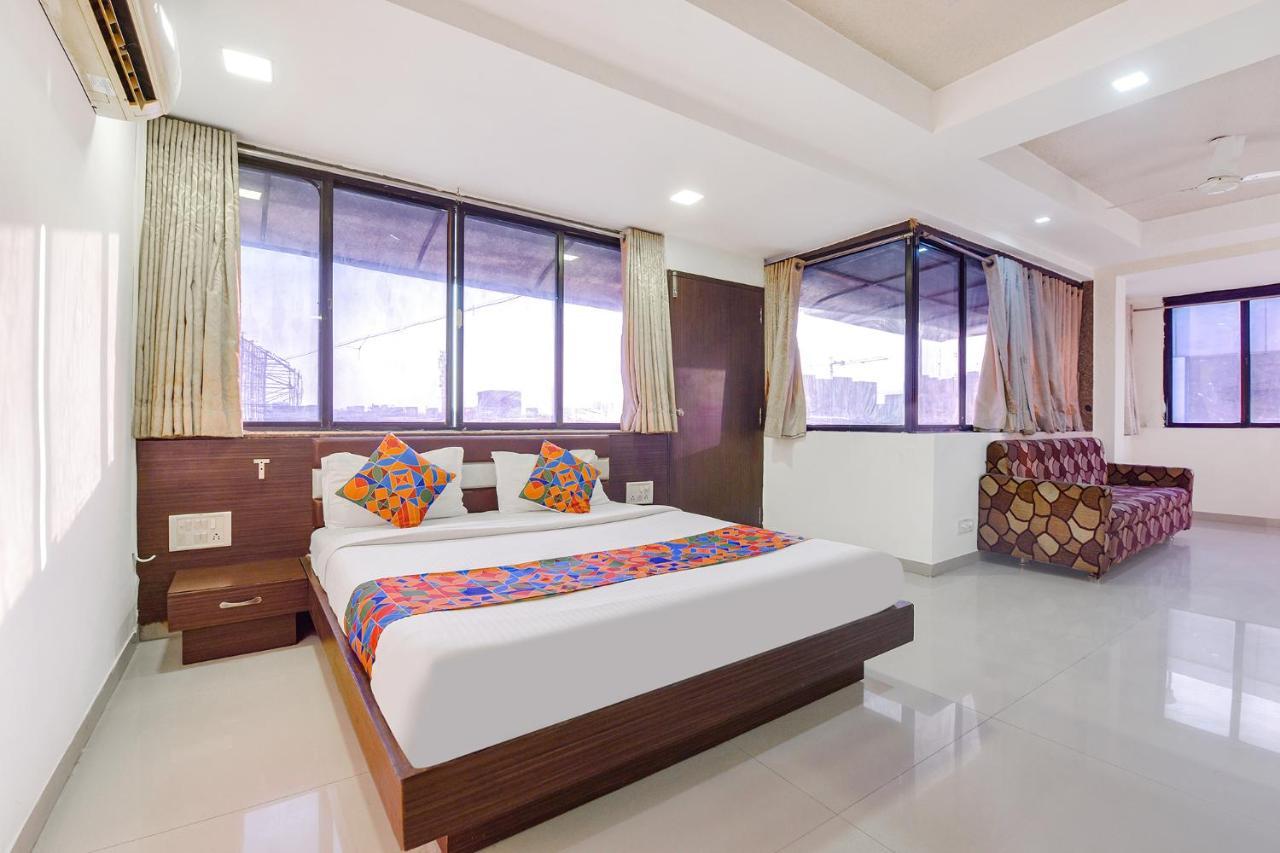Fabhotel Skyland Ahmedabad Ngoại thất bức ảnh