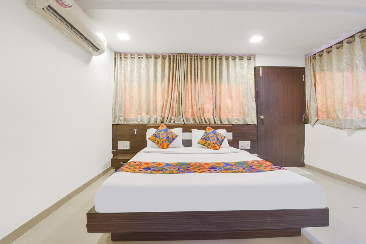 Fabhotel Skyland Ahmedabad Ngoại thất bức ảnh
